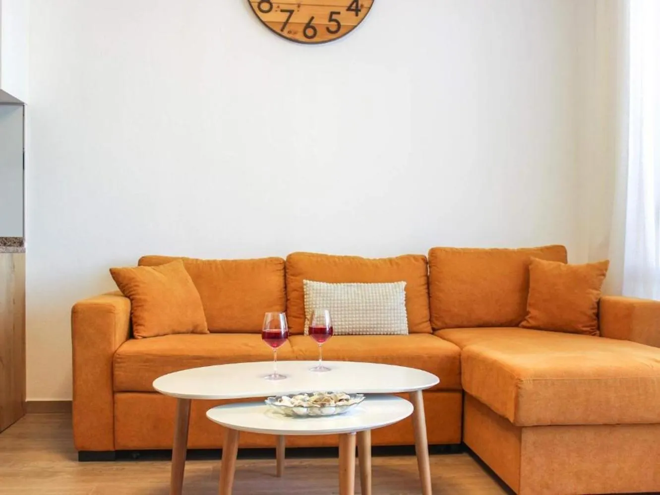 Albi Apartment Durres 0*,